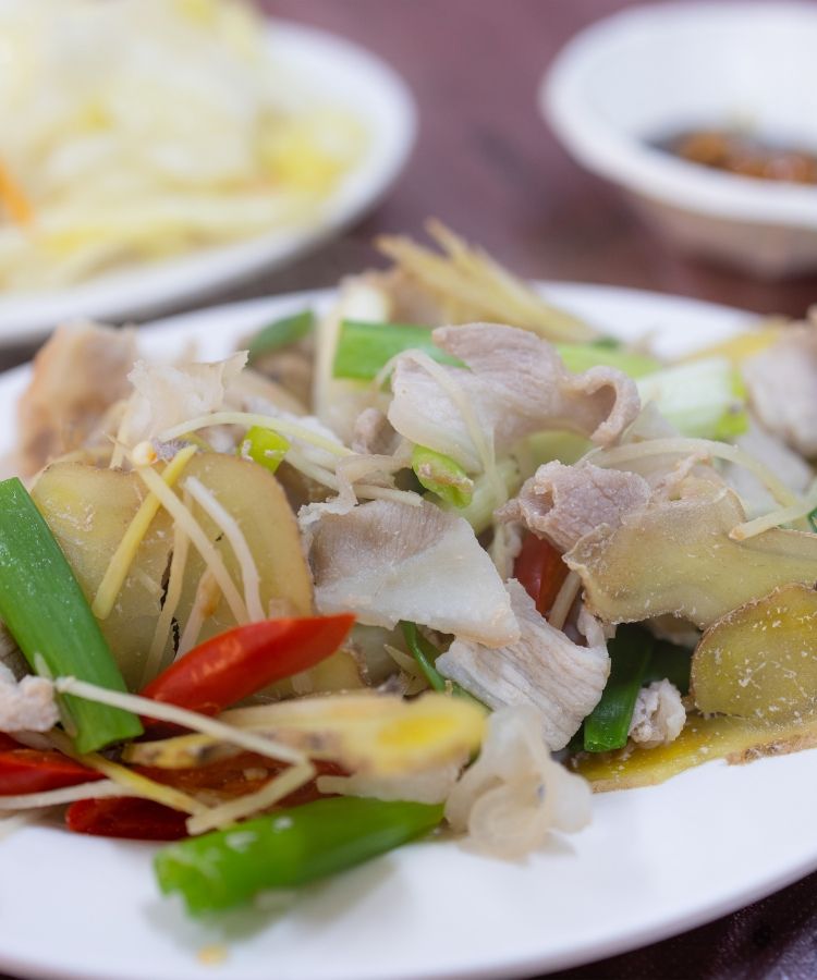 หมูสามชั้นสไลซ์ผัดขิง
