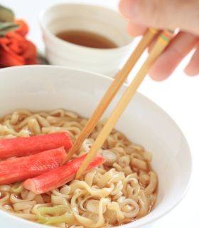 บะหมี่ปูอัด