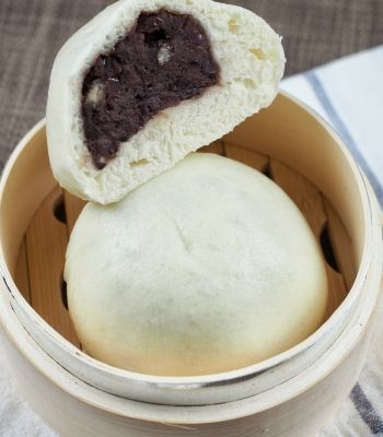 ซาลาเปาไส้ถั่วดำ