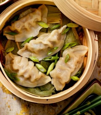 เกี๊ยวซ่าหมู นึ่งสมุนไพร